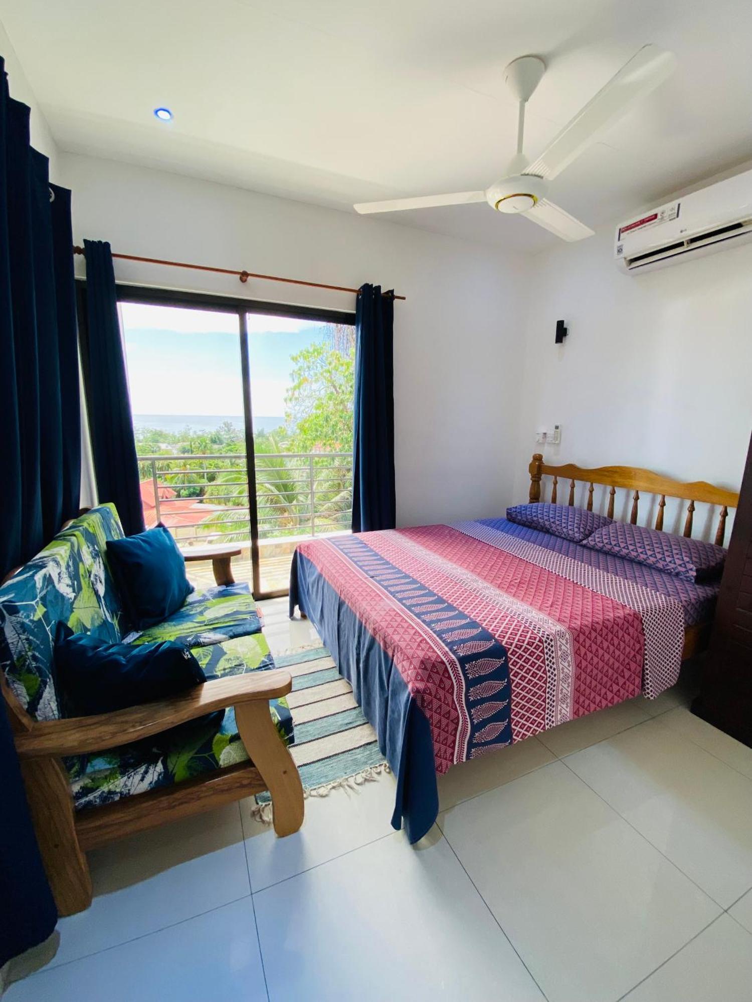 Oceanic View Apartment Bel Ombre